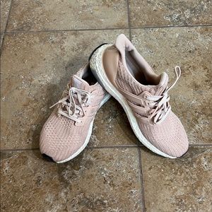 Adidas UltraBoost Sneakers